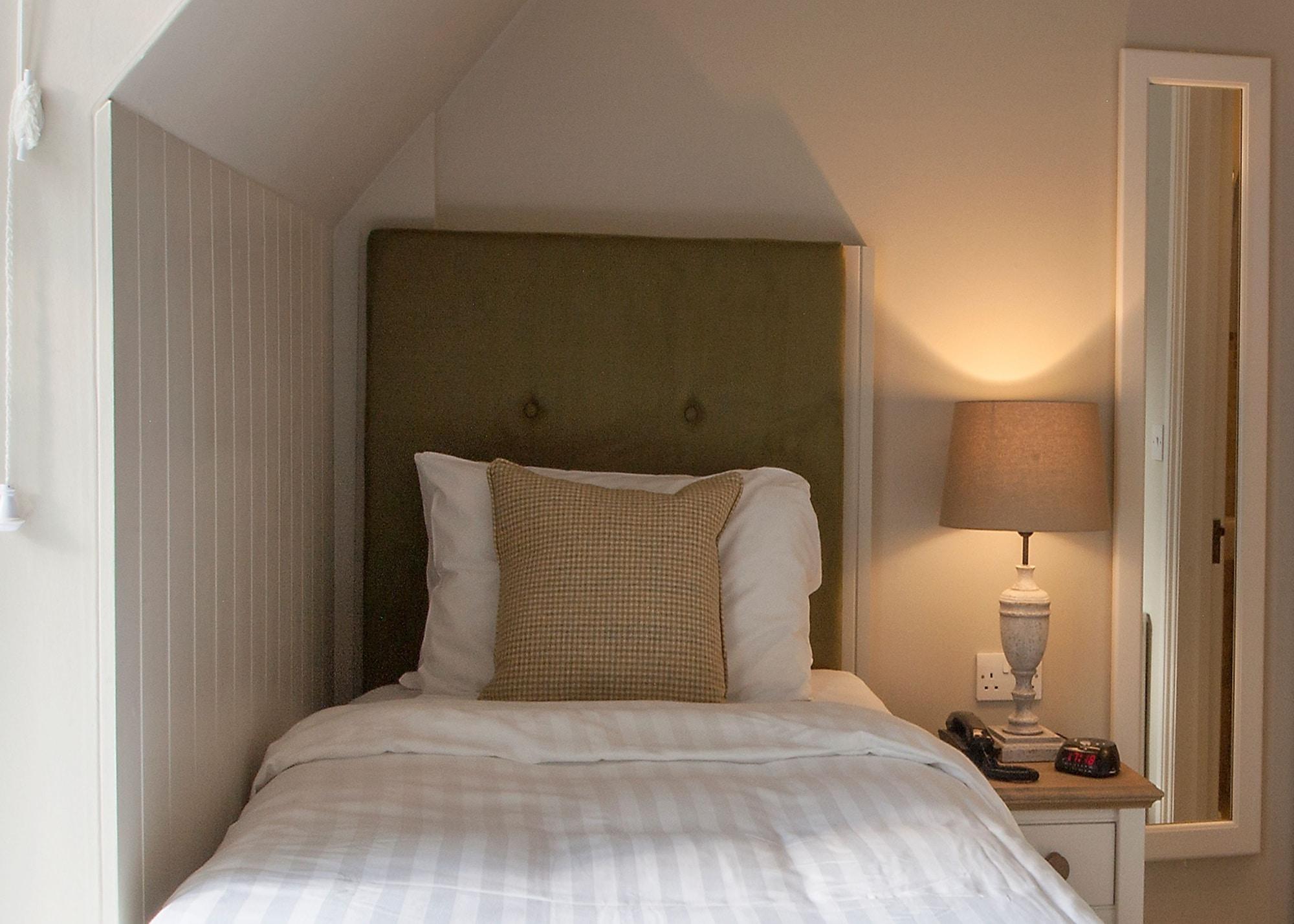 The Five Arrows Hotel Waddesdon Extérieur photo