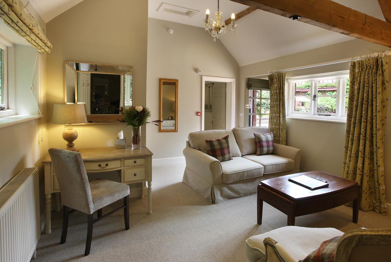 The Five Arrows Hotel Waddesdon Extérieur photo